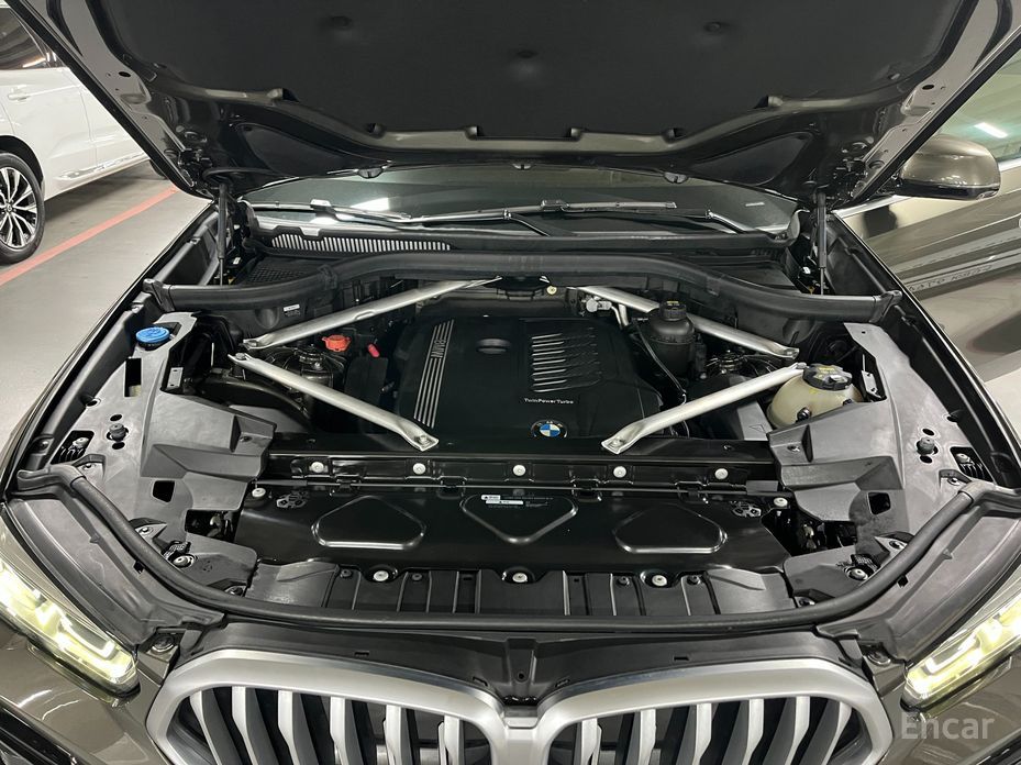 X6 (G06)xDrive40i M Sport 6