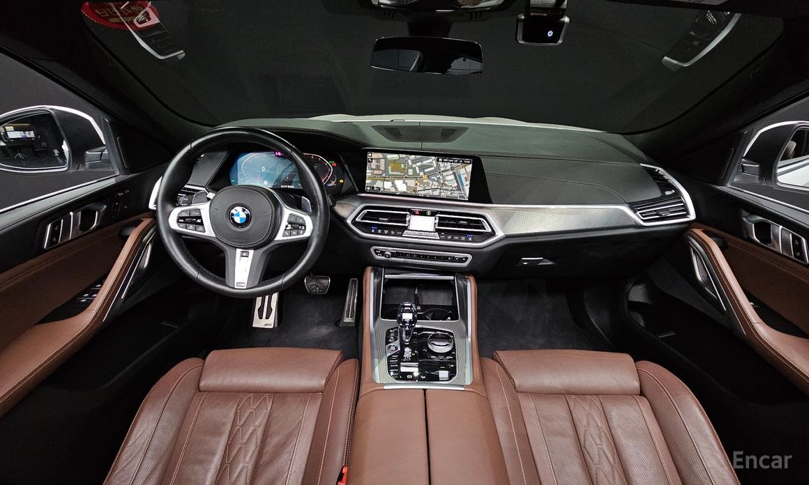 X6 (G06)xDrive40i M Sport 8