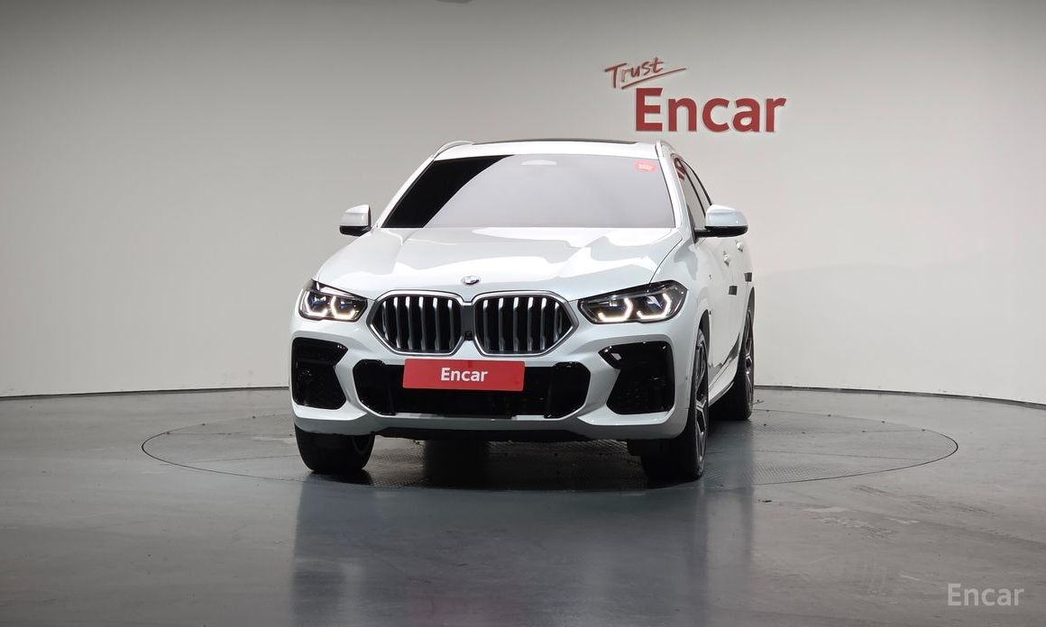 X6 (G06)xDrive40i M Sport 4
