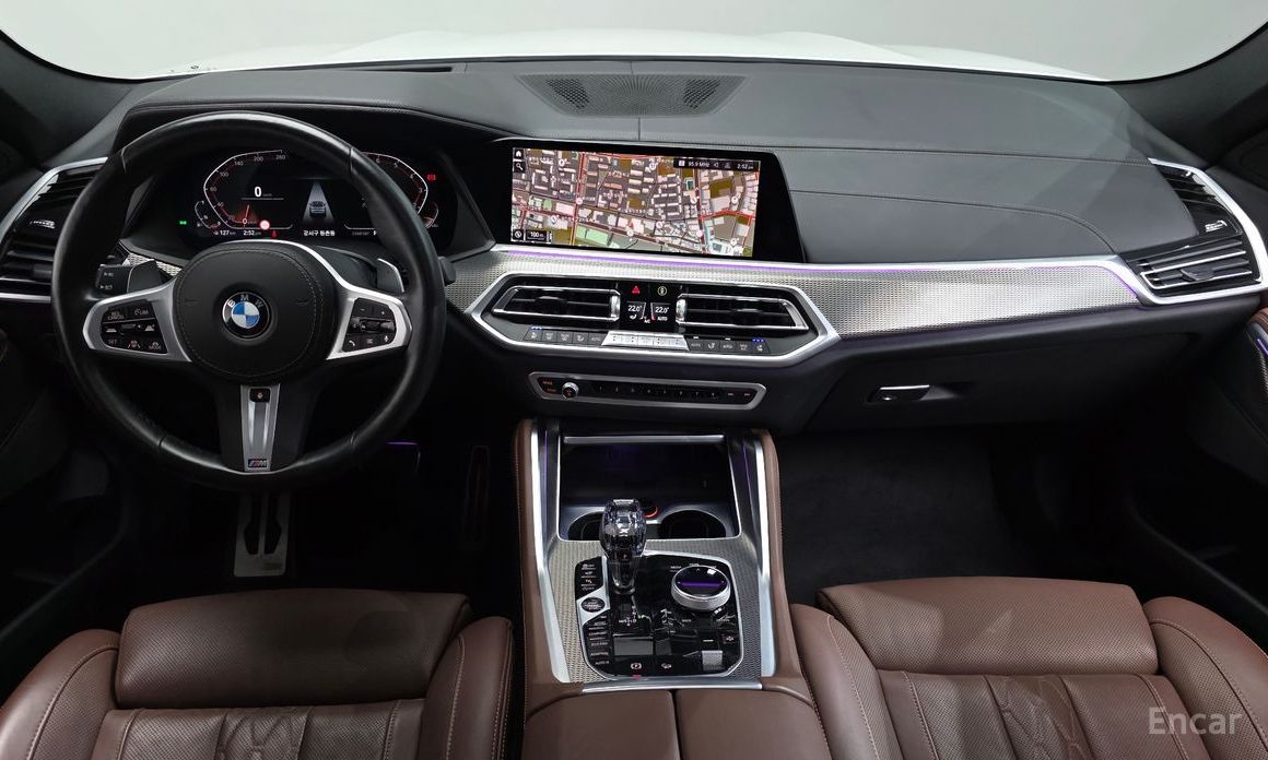 X6 (G06)xDrive40i M Sport 8