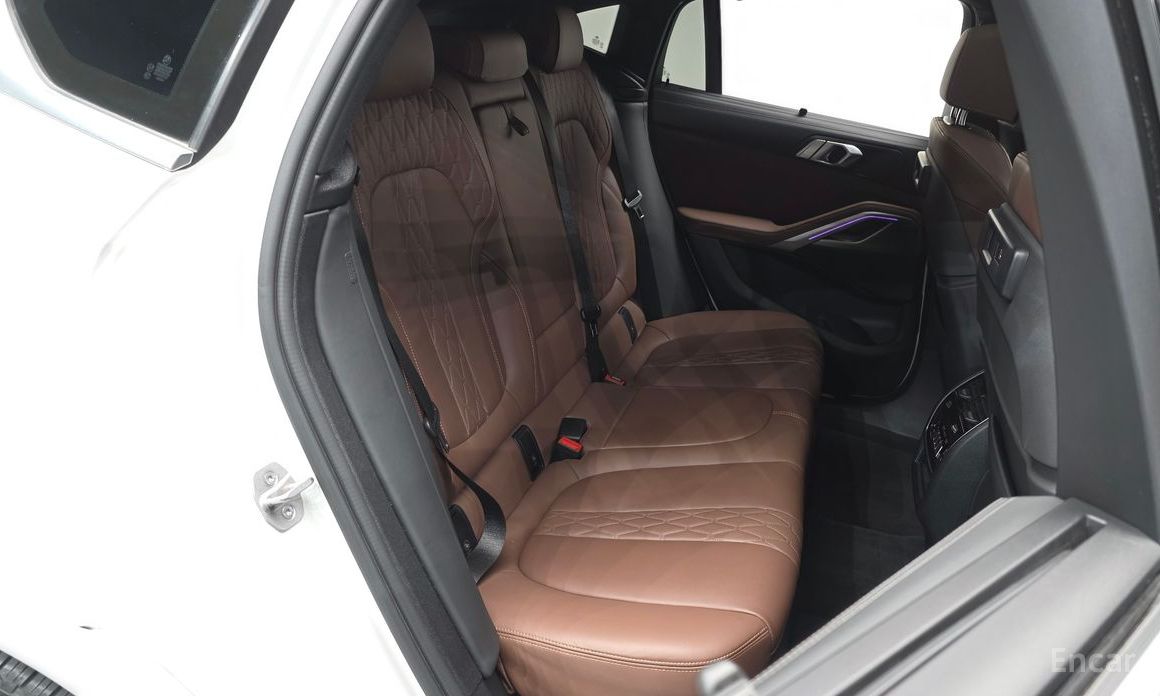 X6 (G06)xDrive40i M Sport 13