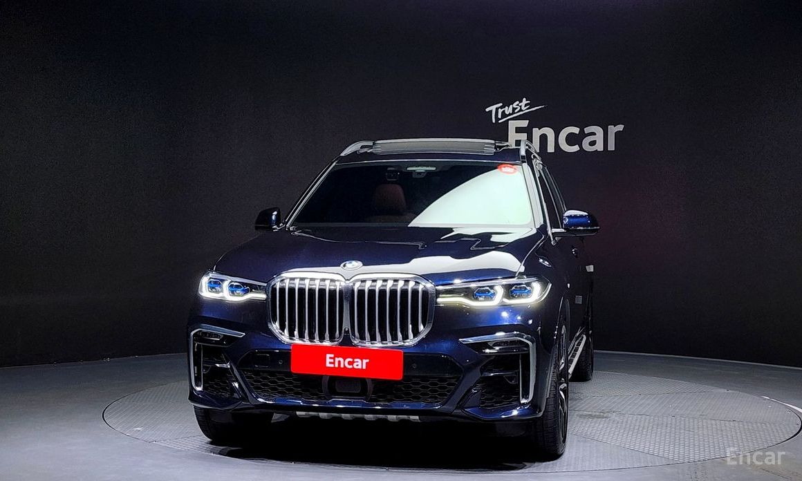 X7 (G07) xDrive 40d M Sport 6 seater 4