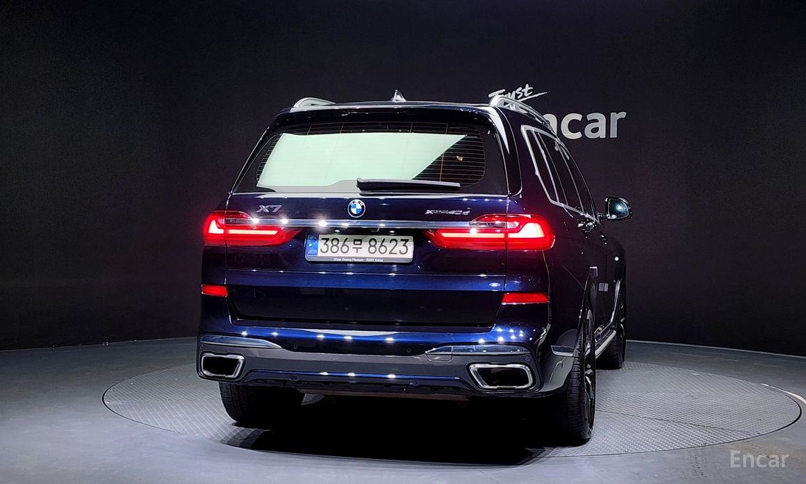 X7 (G07) xDrive 40d M Sport 6 seater 5