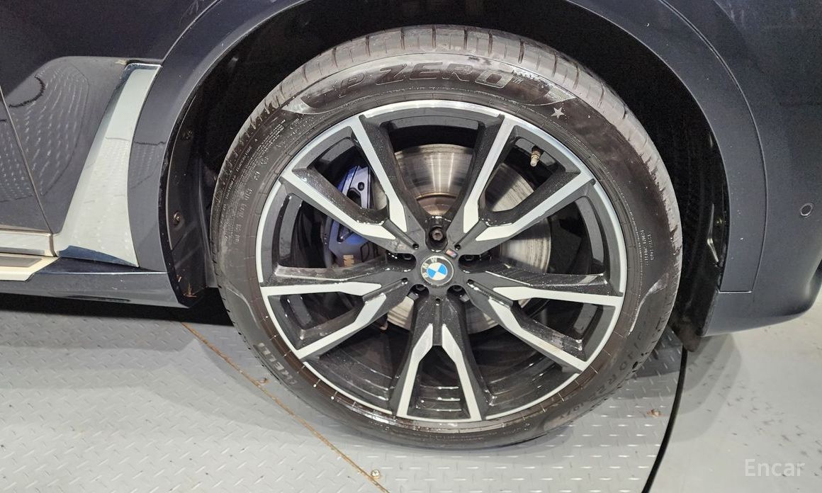 X7 (G07) xDrive 40d M Sport 6 seater 6