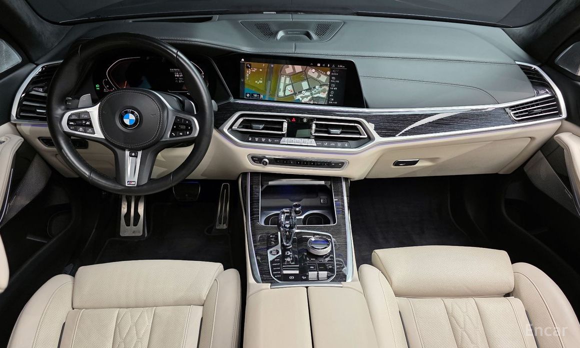 X7 (G07) xDrive 40d M Sport 6 seater 8