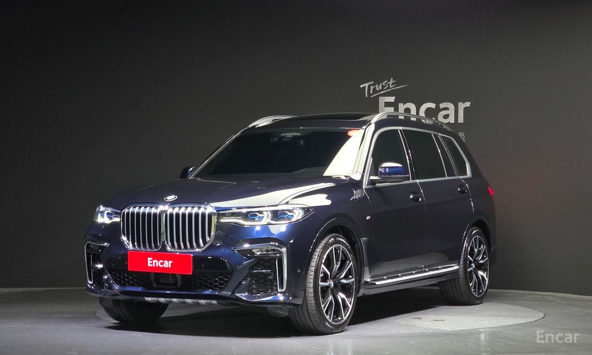 X7 (G07) xDrive 40d M Sport 6 seater 2
