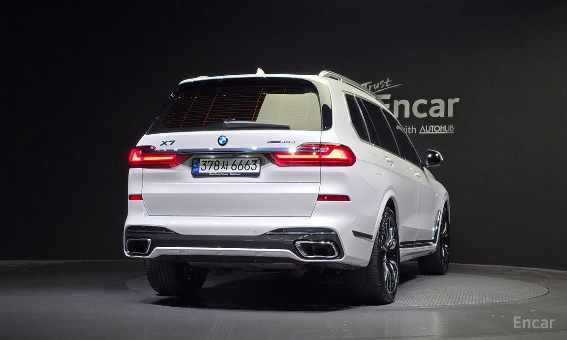 X7 (G07) xDrive 40d M Sport 6 seater 5