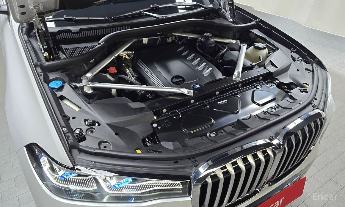 X7 (G07) xDrive 40d M Sport 6 seater 7