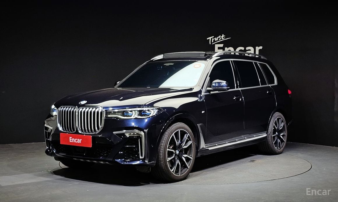 X7 (G07) xDrive 40d M Sport 6 seater 2