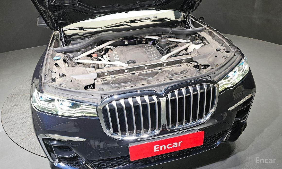 X7 (G07) xDrive 40d M Sport 6 seater 7