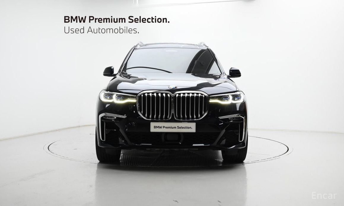 X7 (G07) xDrive 40d M Sport 6 seater 4