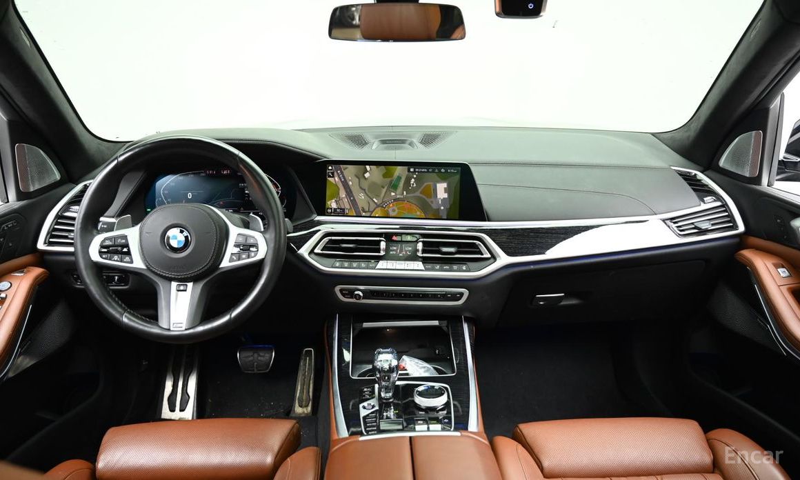 X7 (G07) xDrive 40d M Sport 6 seater 8