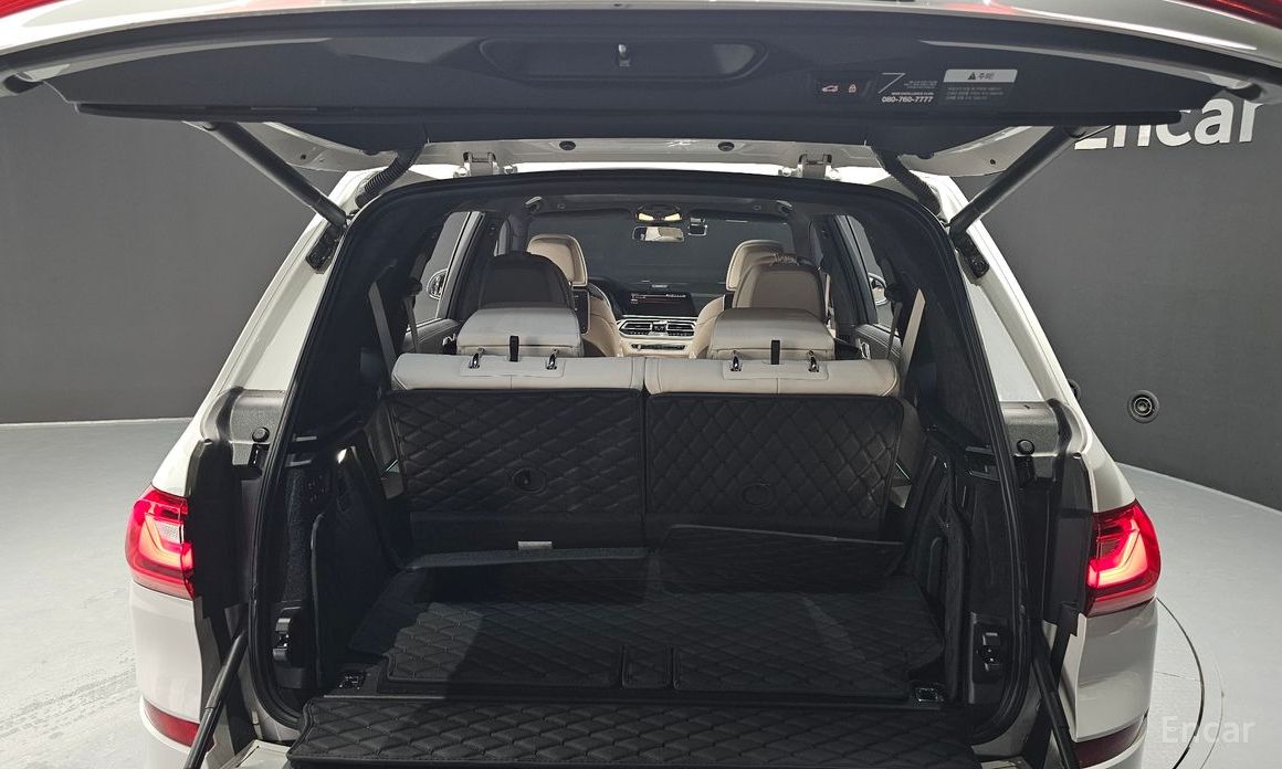X7 (G07) xDrive 40d M Sport 6 seater 21