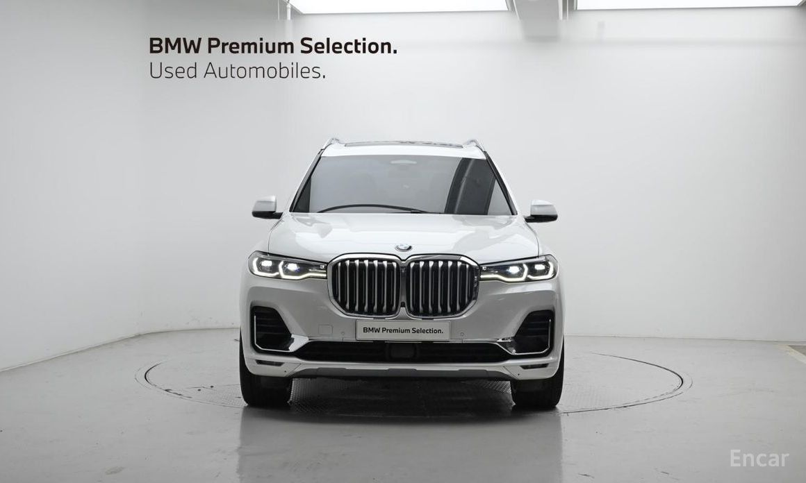 X7 (G07)xDrive 40d Design Pure Excellence 6 seater 4