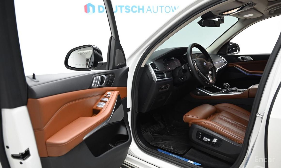 X7 (G07)xDrive 40d Design Pure Excellence 6 seater 12