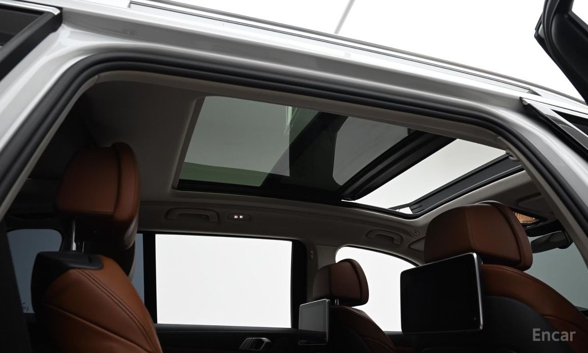 X7 (G07)xDrive 40d Design Pure Excellence 6 seater 20
