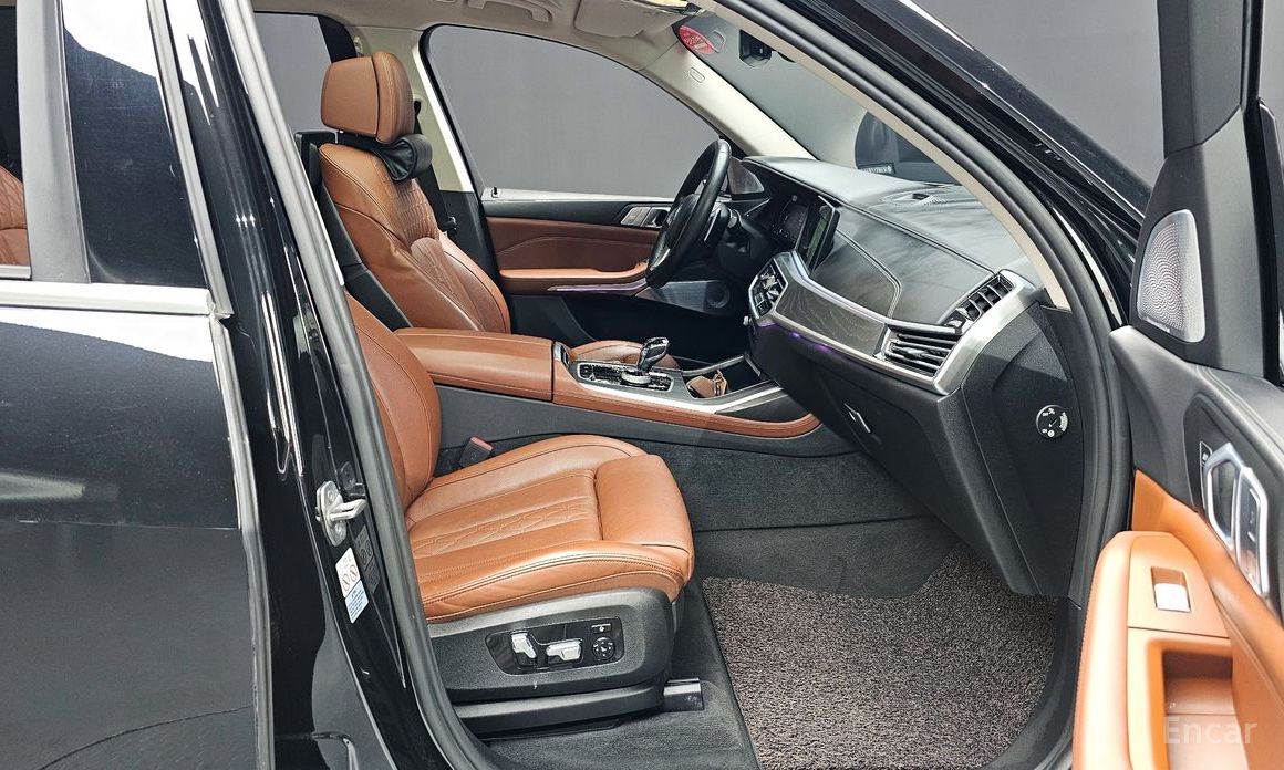 BMW X7 (G07)xDrive 40d Design Pure Excellence 6 seater №12