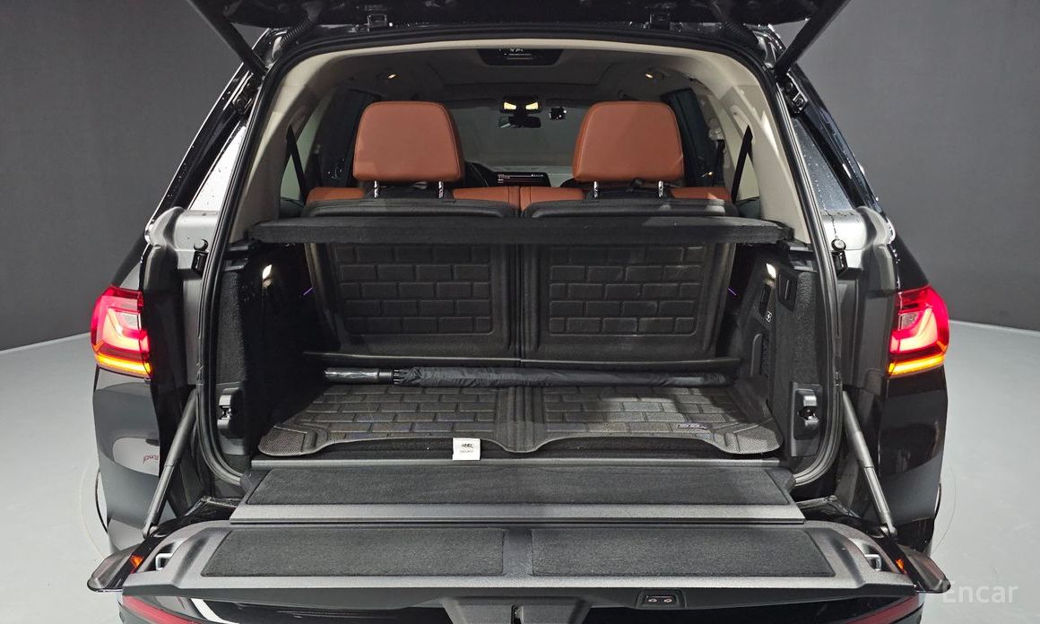 BMW X7 (G07)xDrive 40d Design Pure Excellence 6 seater №21