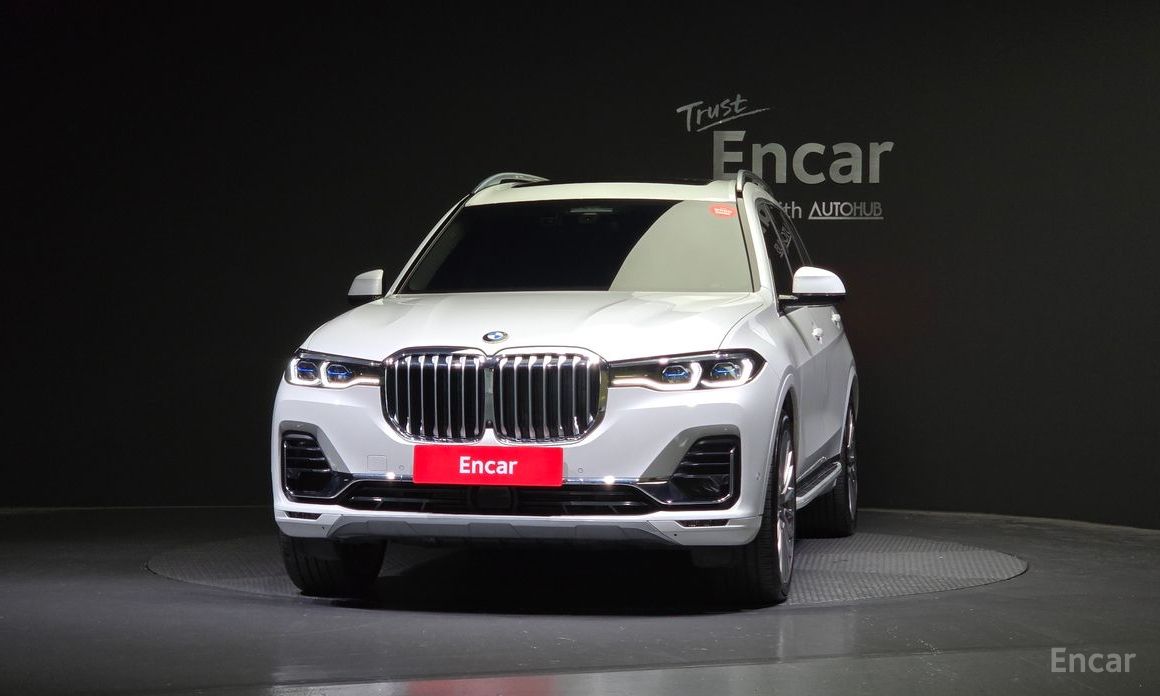 X7 (G07)xDrive 40d Design Pure Excellence 6 seater 4