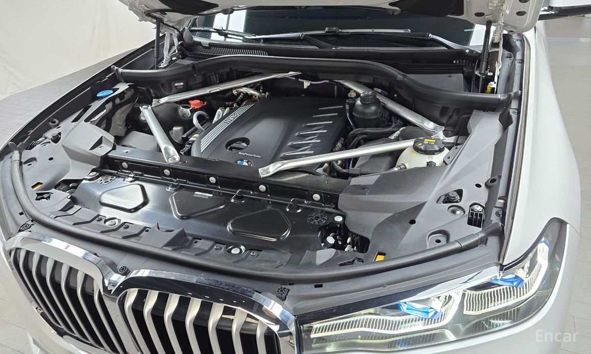 X7 (G07)xDrive 40d Design Pure Excellence 6 seater 7