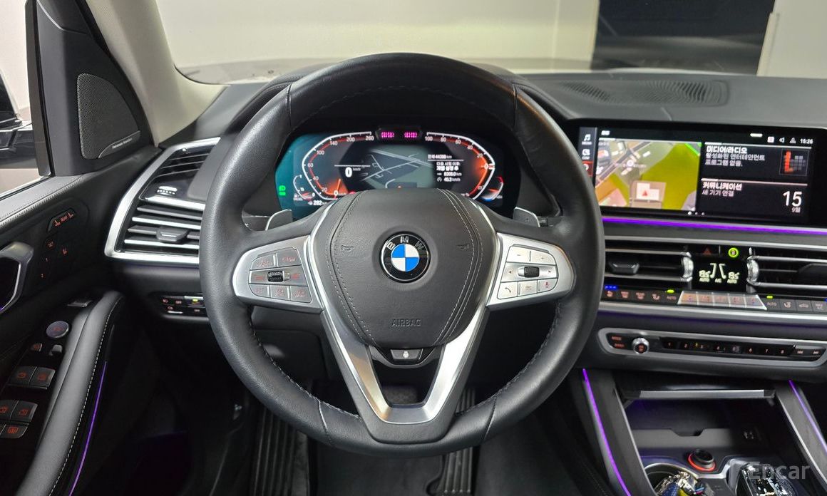 X7 (G07)xDrive 40d Design Pure Excellence 6 seater 14