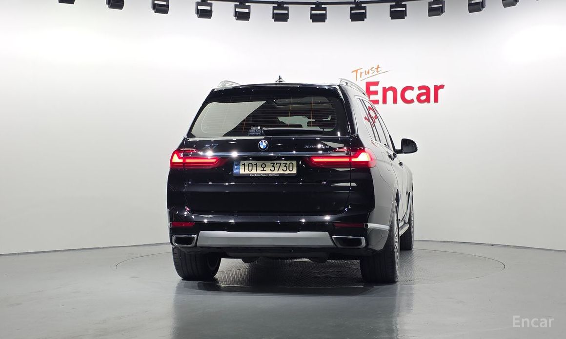 X7 (G07)xDrive 40d Design Pure Excellence 7 seater 5