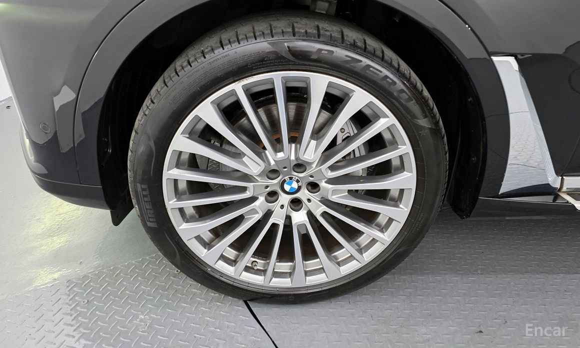 X7 (G07)xDrive 40d Design Pure Excellence 7 seater 6