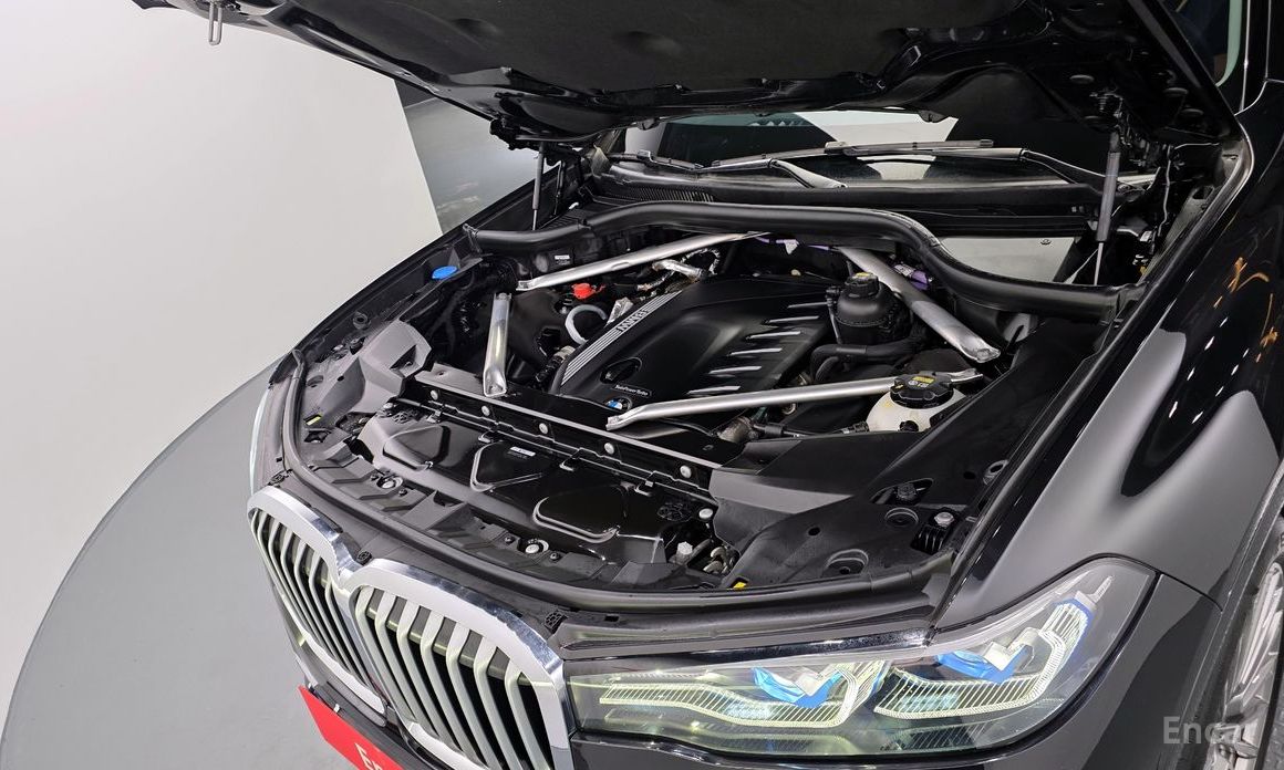 X7 (G07)xDrive 40d Design Pure Excellence 7 seater 7