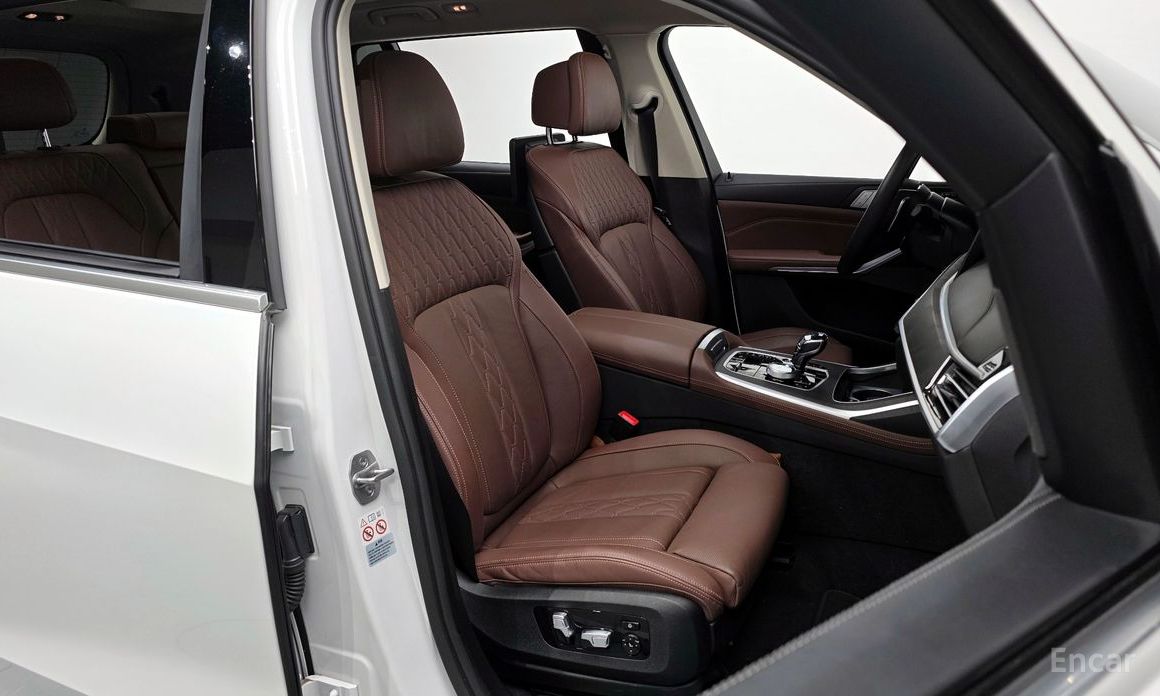 BMW X7 (G07)xDrive 40d Design Pure Excellence 7 seater №11
