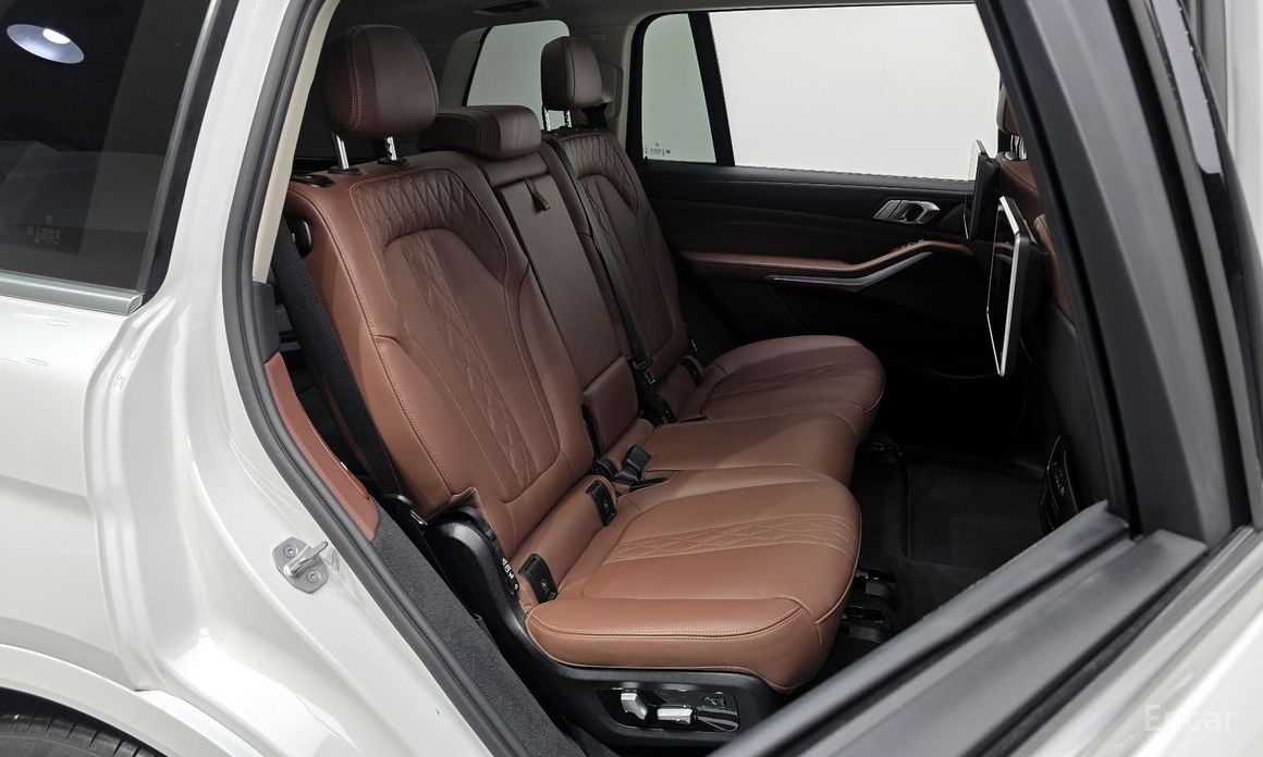 BMW X7 (G07)xDrive 40d Design Pure Excellence 7 seater №13