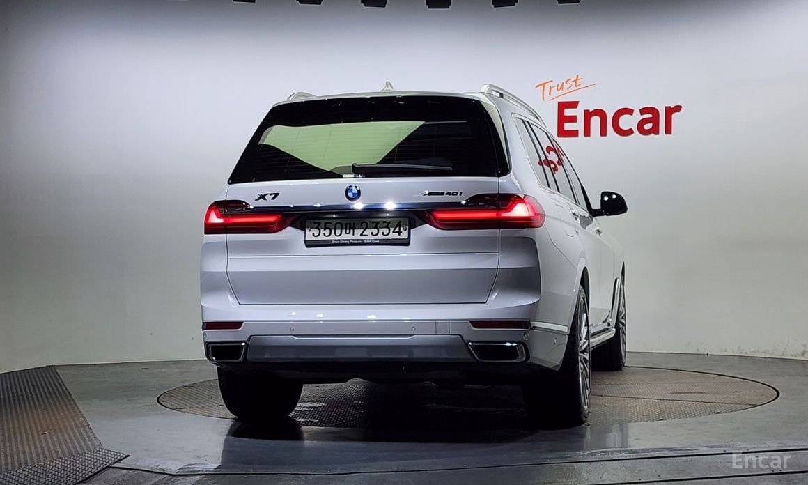 X7 (G07)xDrive 40i Design Pure Excellence 6 seater 5