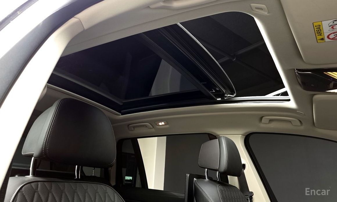 BMW X7 (G07)xDrive 40i Design Pure Excellence 6 seater №18