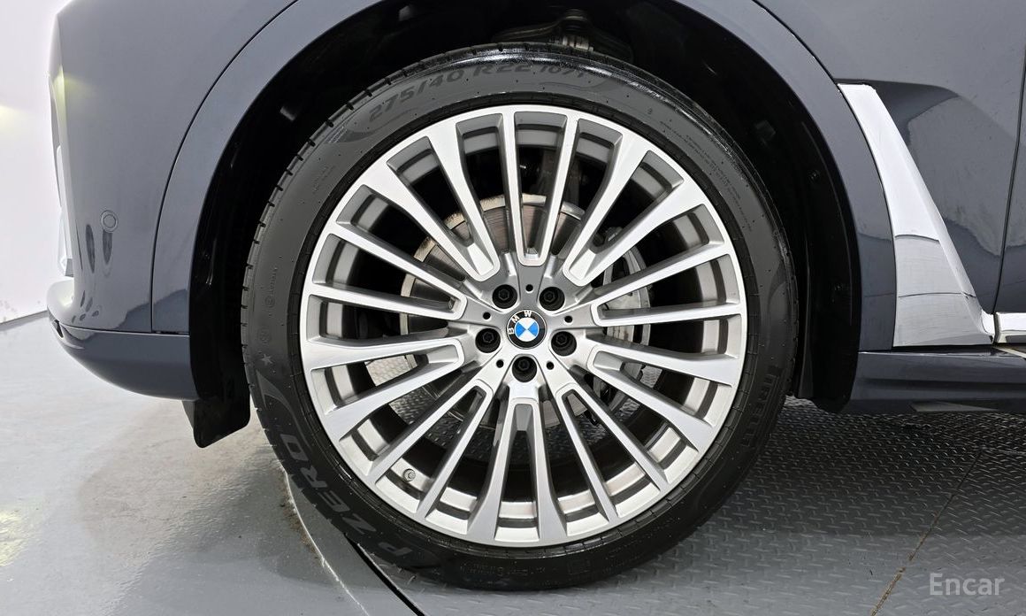 BMW X7 (G07)xDrive 40i Design Pure Excellence 6 seater №6