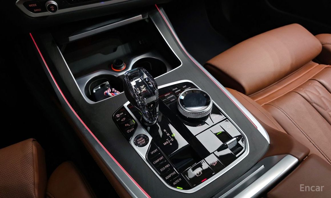 BMW X7 (G07)xDrive 40i Design Pure Excellence 6 seater №10