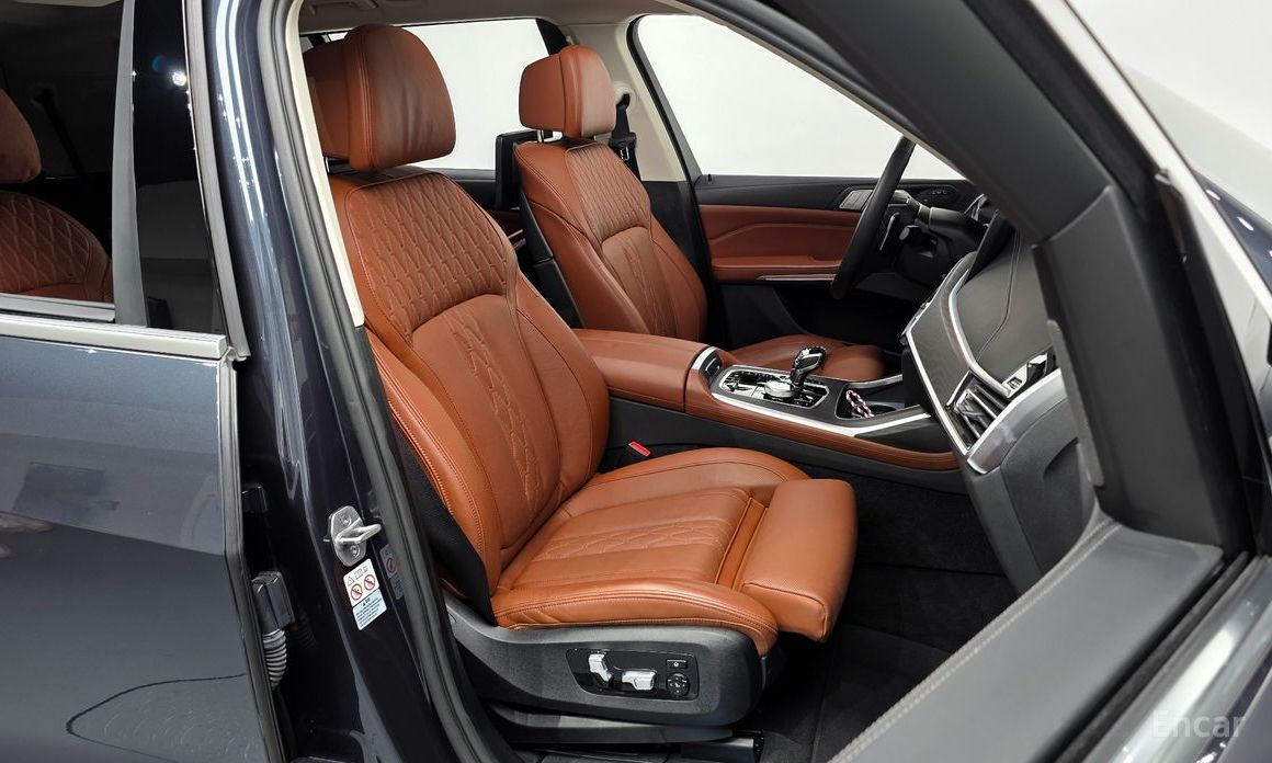 BMW X7 (G07)xDrive 40i Design Pure Excellence 6 seater №11