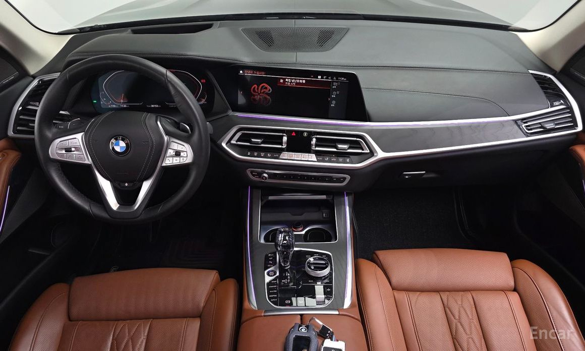 X7 (G07)xDrive 40i Design Pure Excellence 6 seater 7