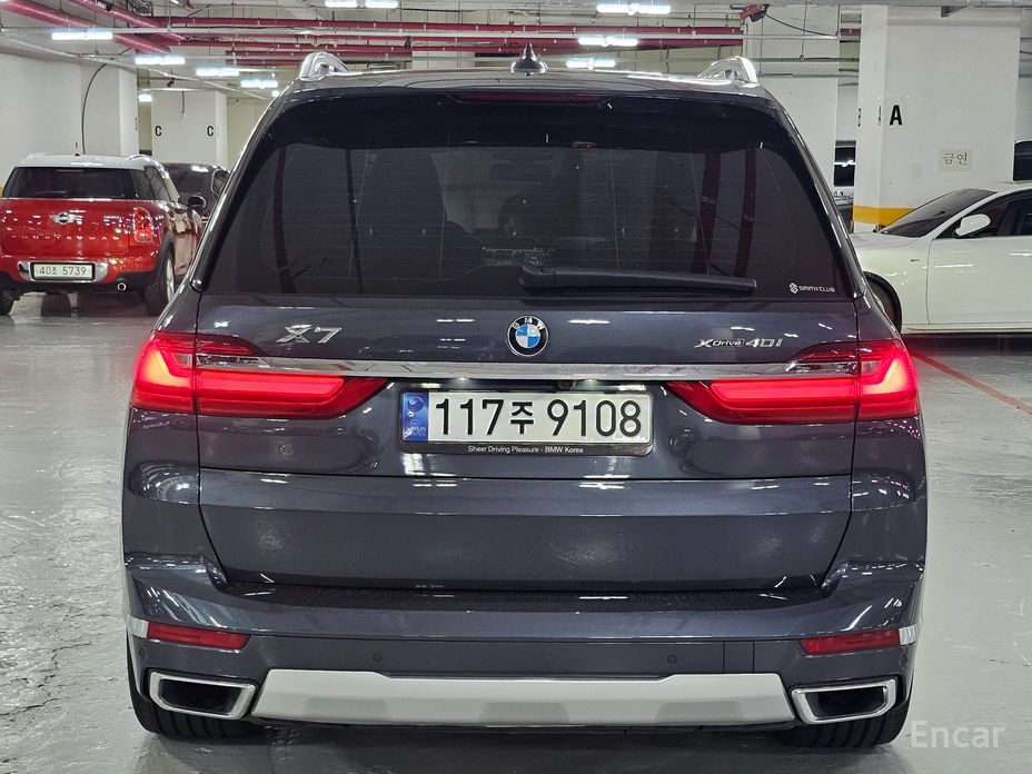X7 (G07)xDrive 40i Design Pure Excellence 6 seater 4