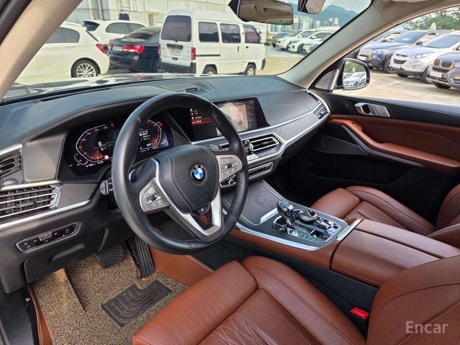 BMW X7 (G07)xDrive 40i Design Pure Excellence 6 seater №10