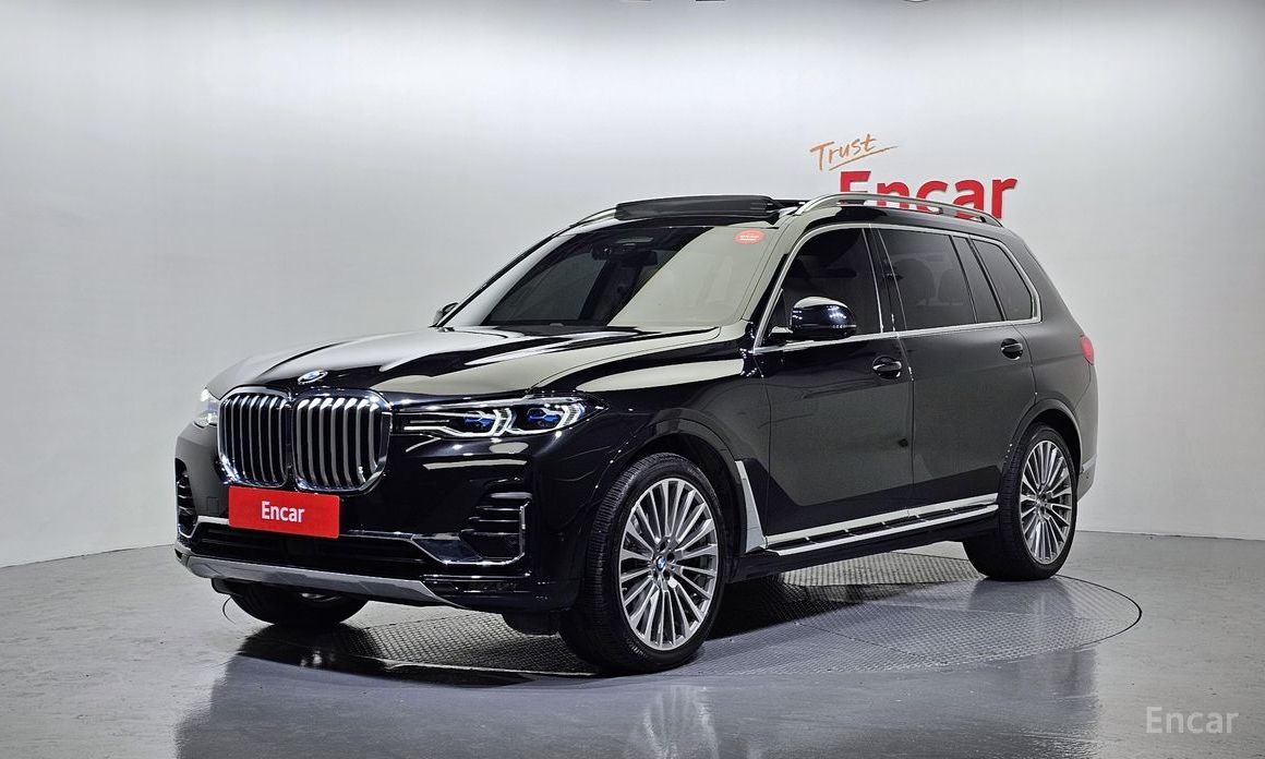 X7 (G07)xDrive 40i Design Pure Excellence 6 seater 2