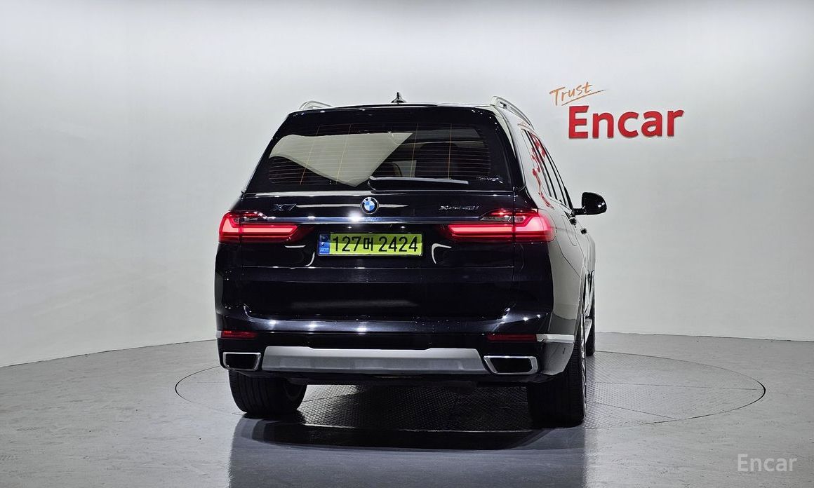X7 (G07)xDrive 40i Design Pure Excellence 6 seater 5