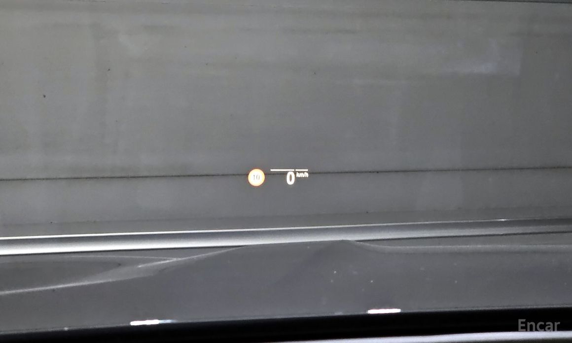 X7 (G07)xDrive 40i Design Pure Excellence 6 seater 15