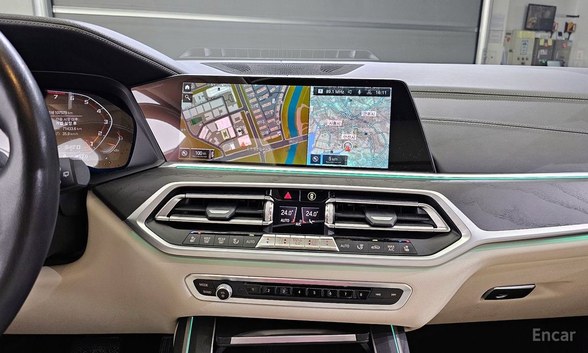 X7 (G07)xDrive 40i Design Pure Excellence 6 seater 18