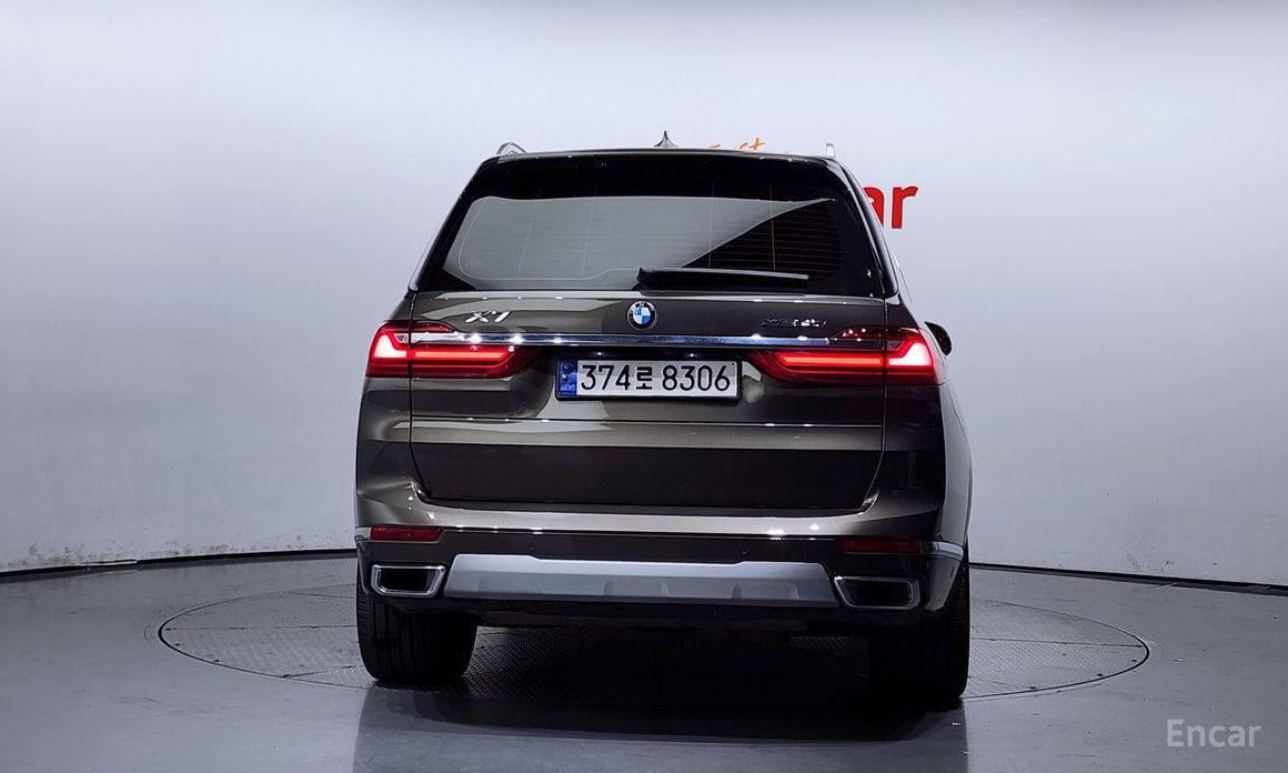 BMW X7 (G07)xDrive 40i Design Pure Excellence 7 seater №5