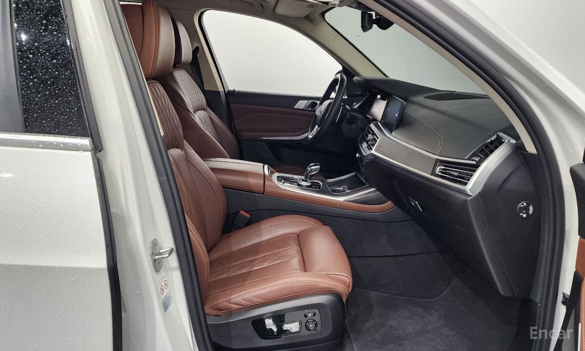 BMW X7 (G07)xDrive 40i Design Pure Excellence 7 seater №12