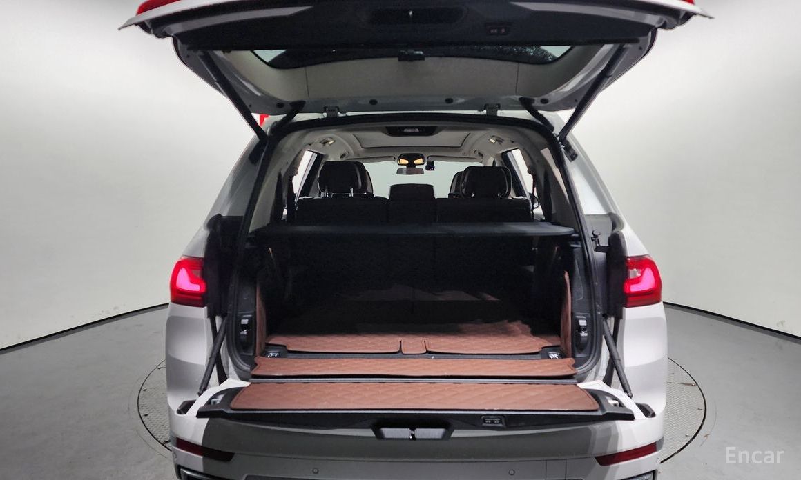BMW X7 (G07)xDrive 40i Design Pure Excellence 7 seater №21