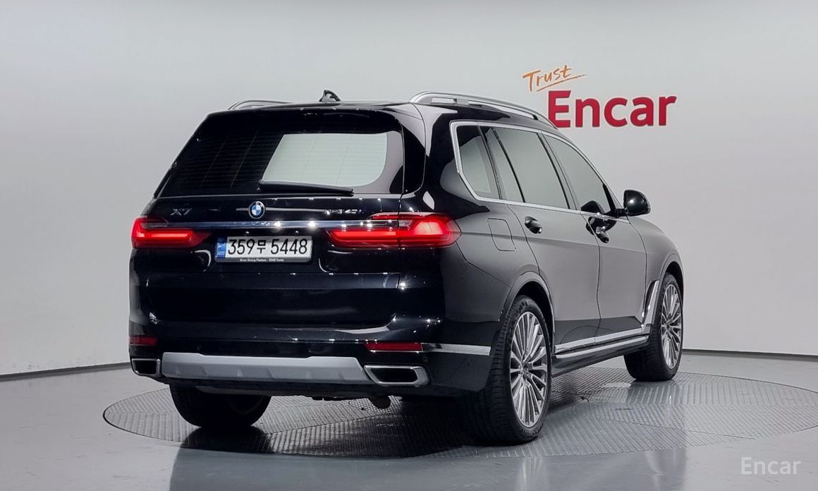 X7 (G07)xDrive 40i Design Pure Excellence 7 seater 3