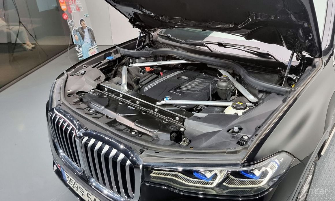 X7 (G07)xDrive 40i Design Pure Excellence 7 seater 7