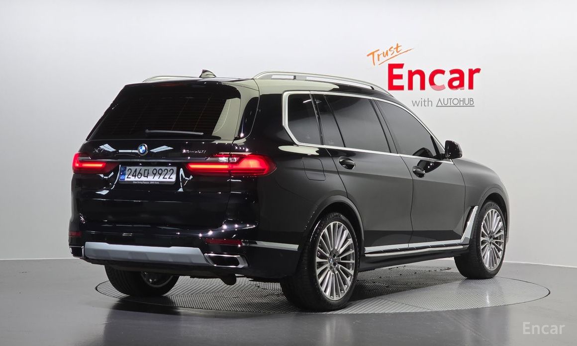X7 (G07)xDrive 40i Design Pure Excellence 7 seater 3