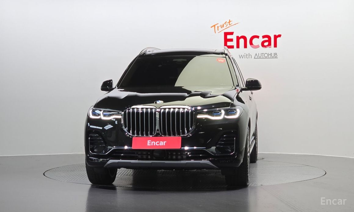 X7 (G07)xDrive 40i Design Pure Excellence 7 seater 4
