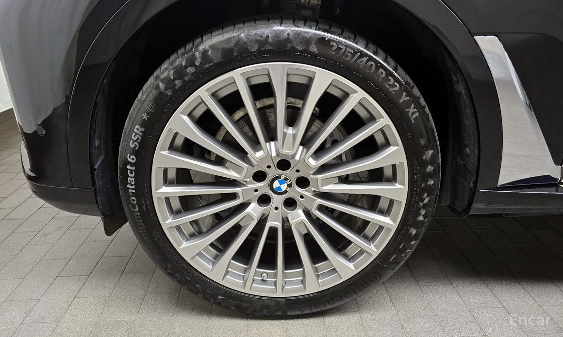 X7 (G07)xDrive 40i Design Pure Excellence 7 seater 6